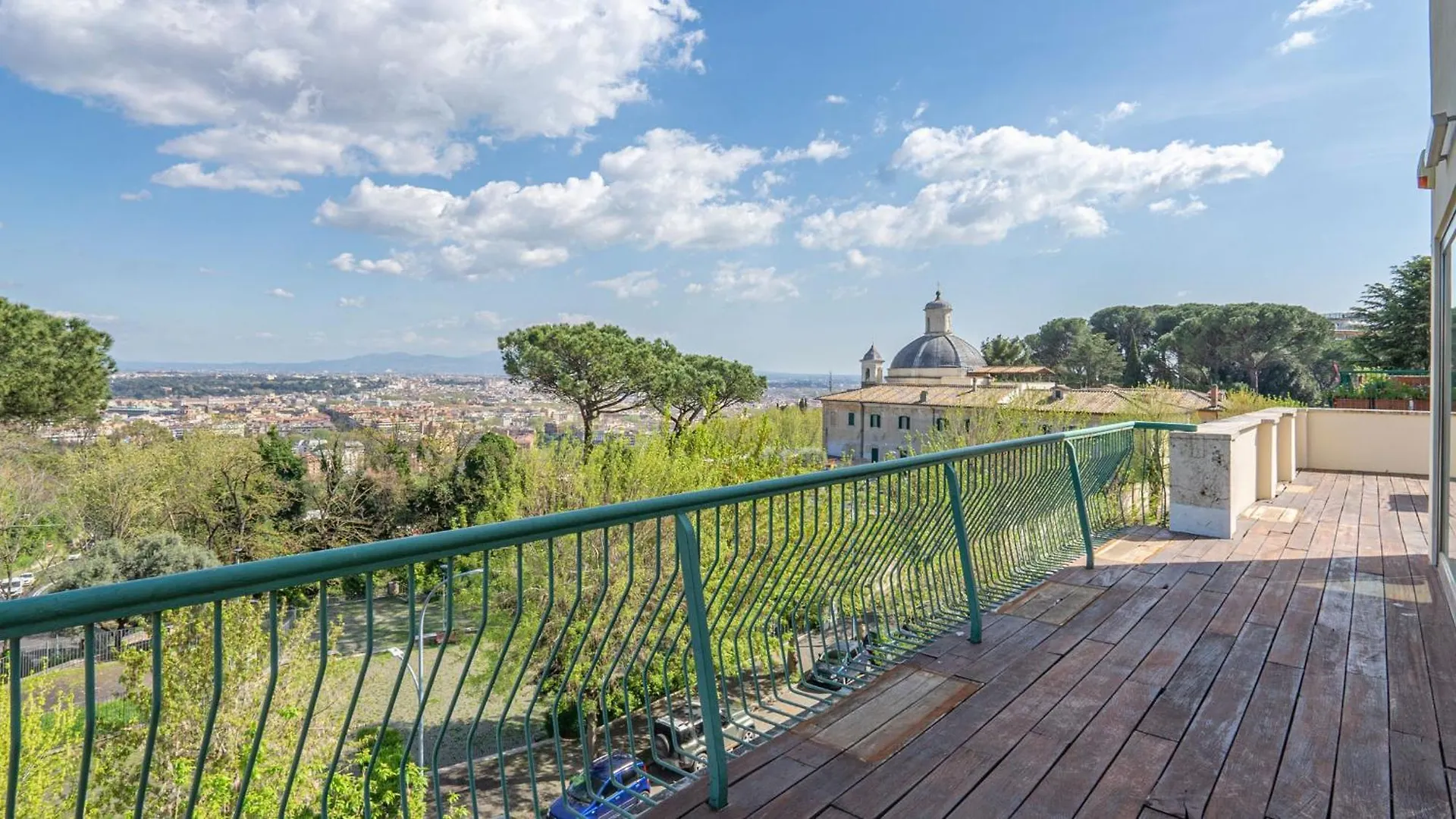 Vivi Roma Dall'Alto 0*, Rome
