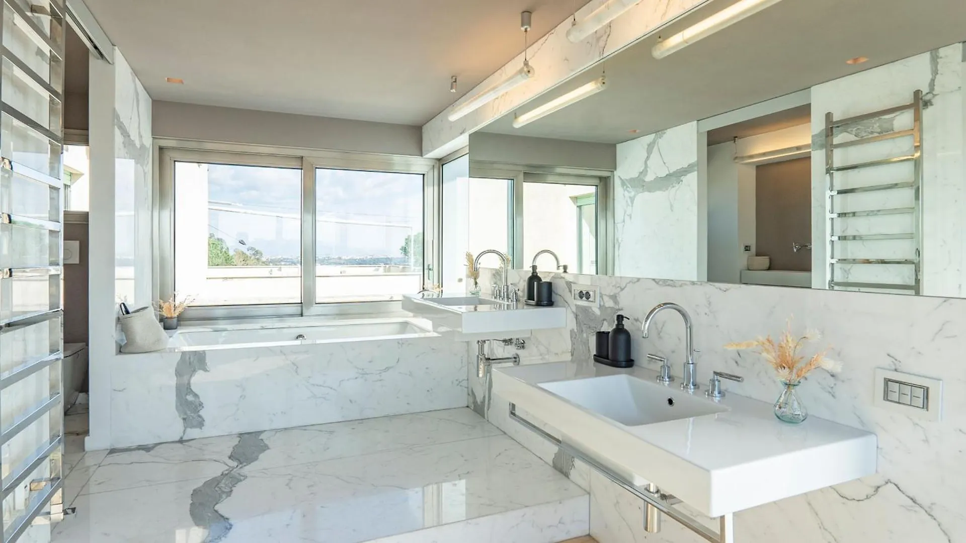 Apartment Vivi Roma Dall'Alto Italy